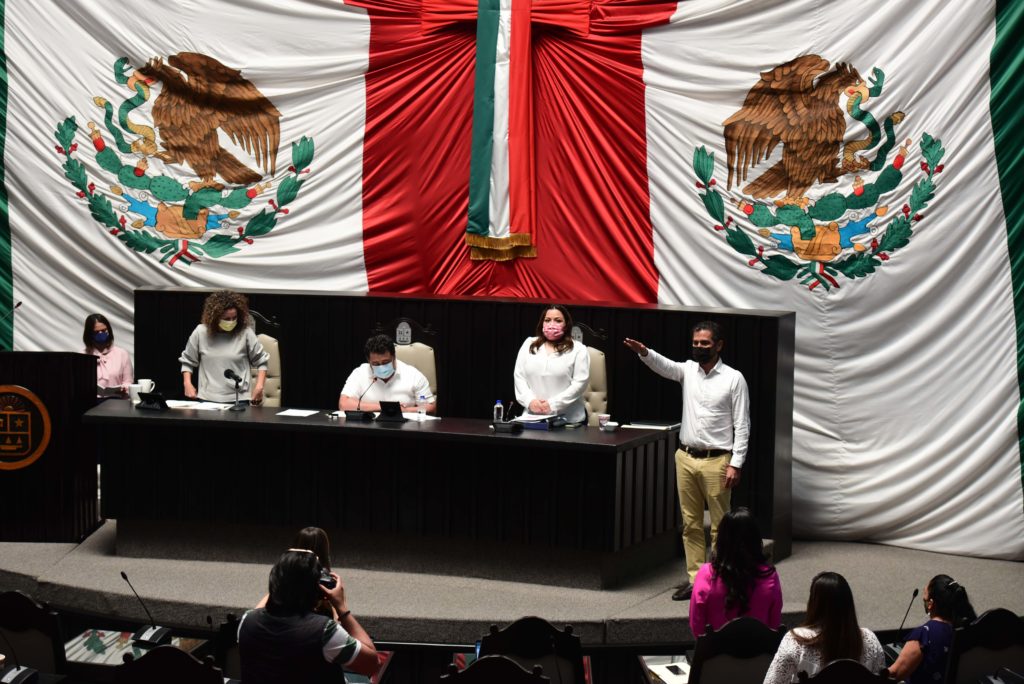 Designa Congreso a titular del órgano interno de control del IEQROO