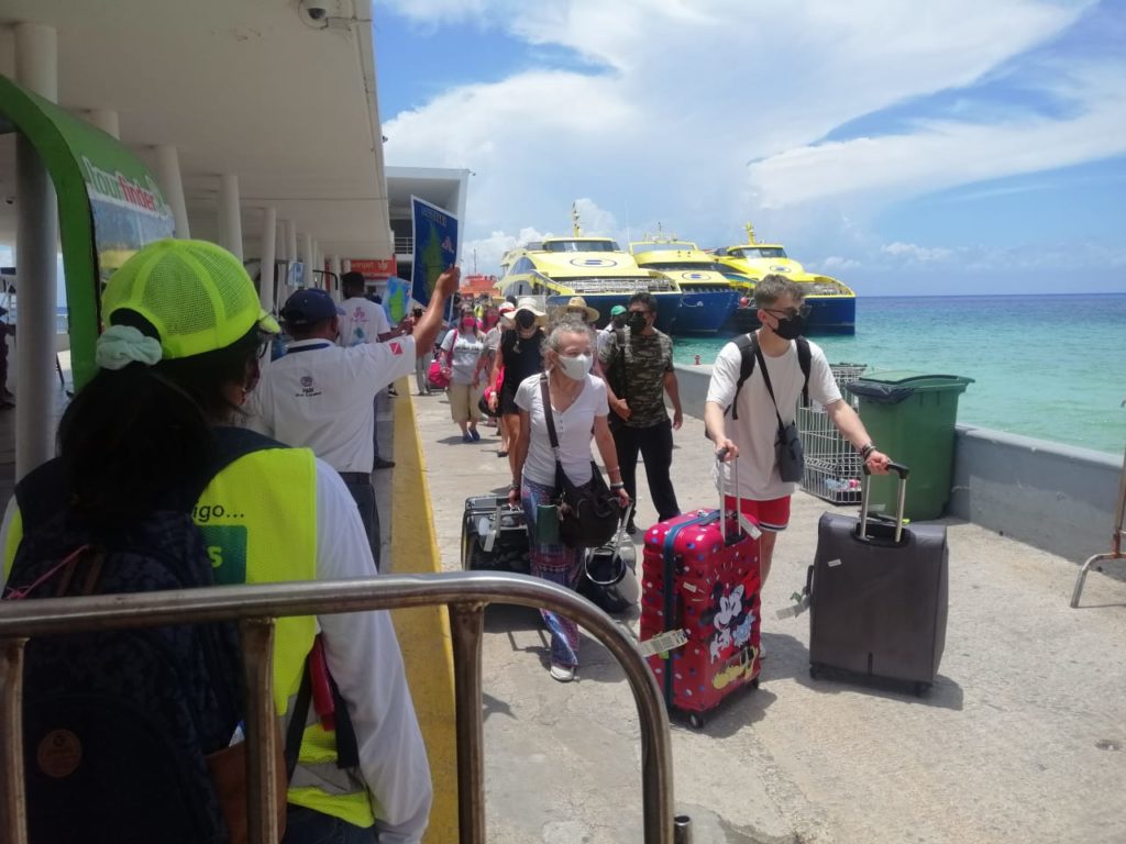Hasta 11 mil pasajeros por día se han movido en el Muelle Fiscal “San Miguel” por vacaciones de verano