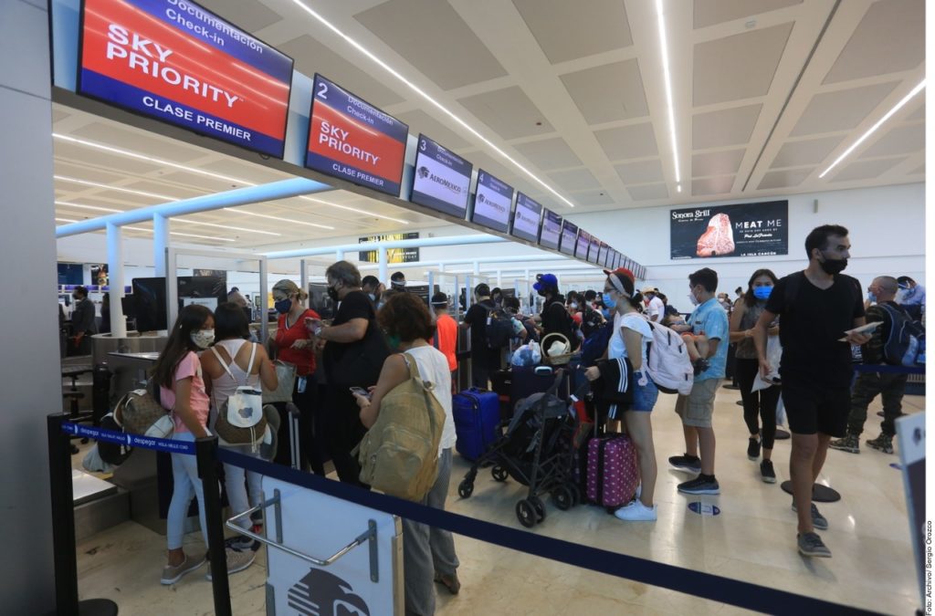 Programan 460 operaciones en Aeropuerto internacional de Cancún, tras el paso de “Grace”