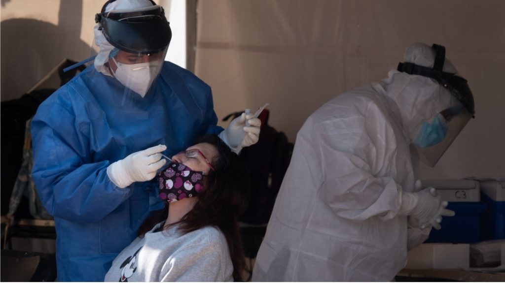 CDMX: Hospitalizaciones bajan 49%; hay 17 niños internados por COVID