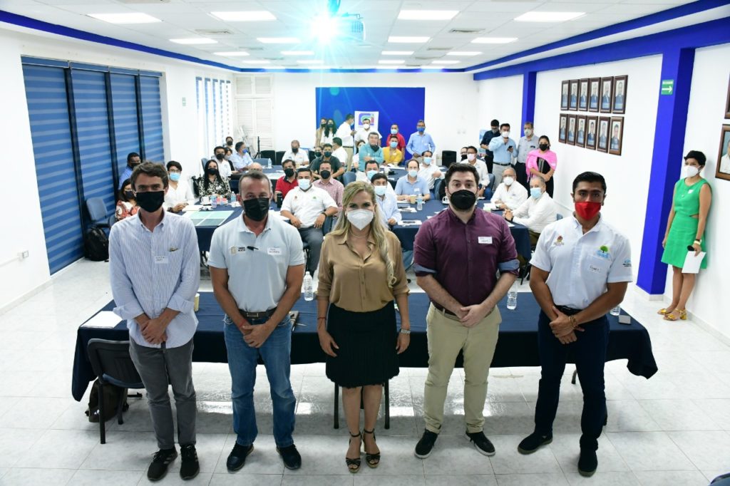 Realizan Taller de Movilidad Urbana del Tren Maya en Playa del Carmen