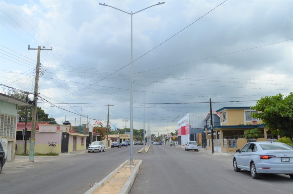 Ampliación de la avenida Isla Cancún en Chetumal registra 93 por ciento de avance de obra: SEDETUS