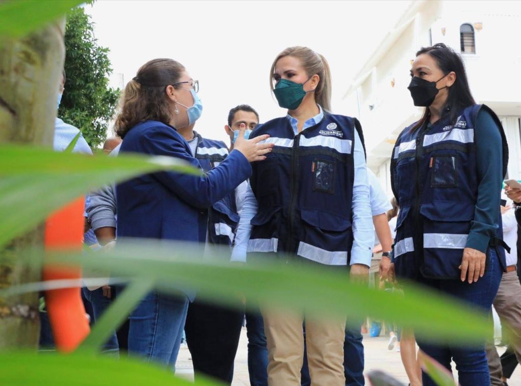 Inicia reforestación de la Quinta Avenida en Playa del Carmen