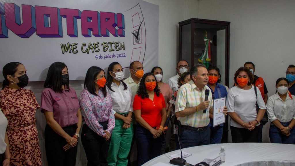 Va Dr. Pech por la gubernatura de Quintana Roo, arrancará campaña en Chetumal