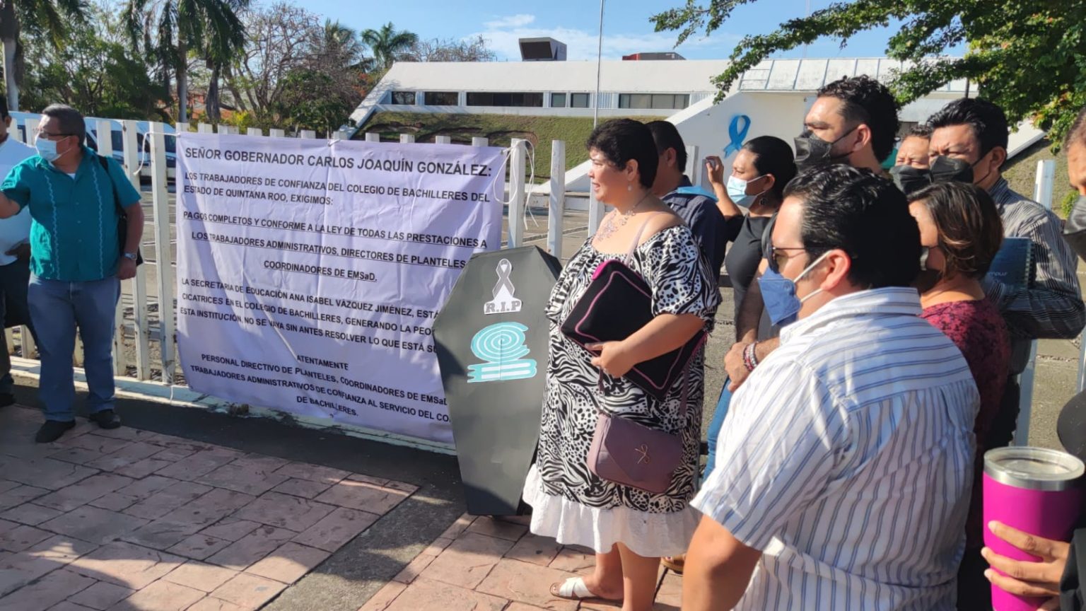 PROTESTAN PROFESORES EN CHETUMAL || SEQ adeuda desde hace tres años estímulos salariales
