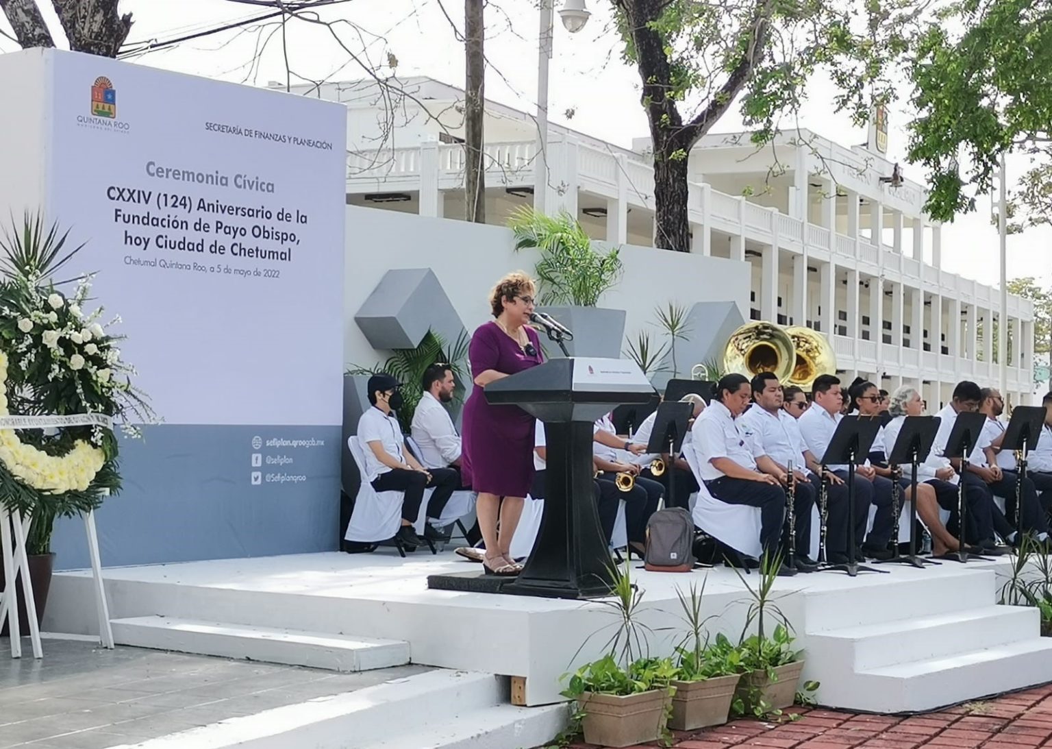 Brillan por su ausencia Carlos Joaquín y Yensunni en el 124 aniversario de Chetumal