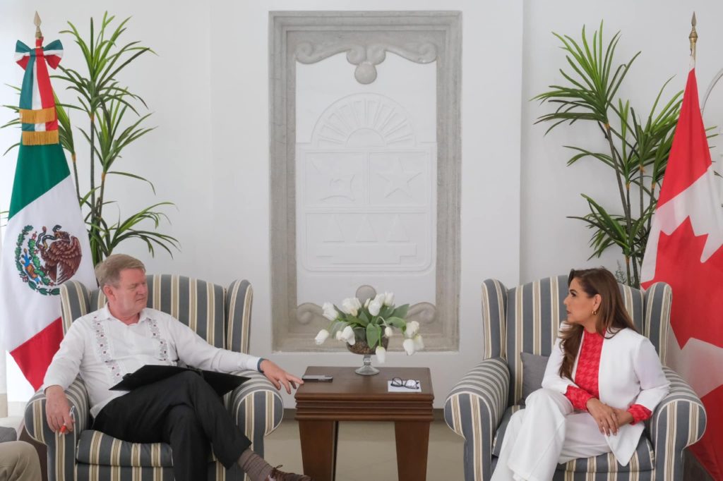 Se reúne Mara Lezama con Embajador de Canadá en Cancún