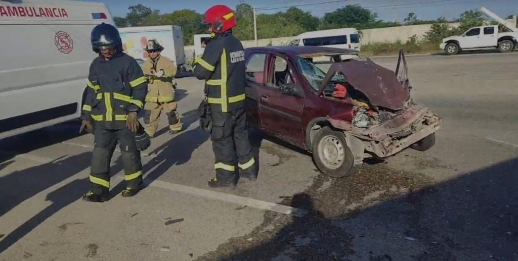 Cierran en la carretera 307 el peligroso retorno de Puerto Aventuras