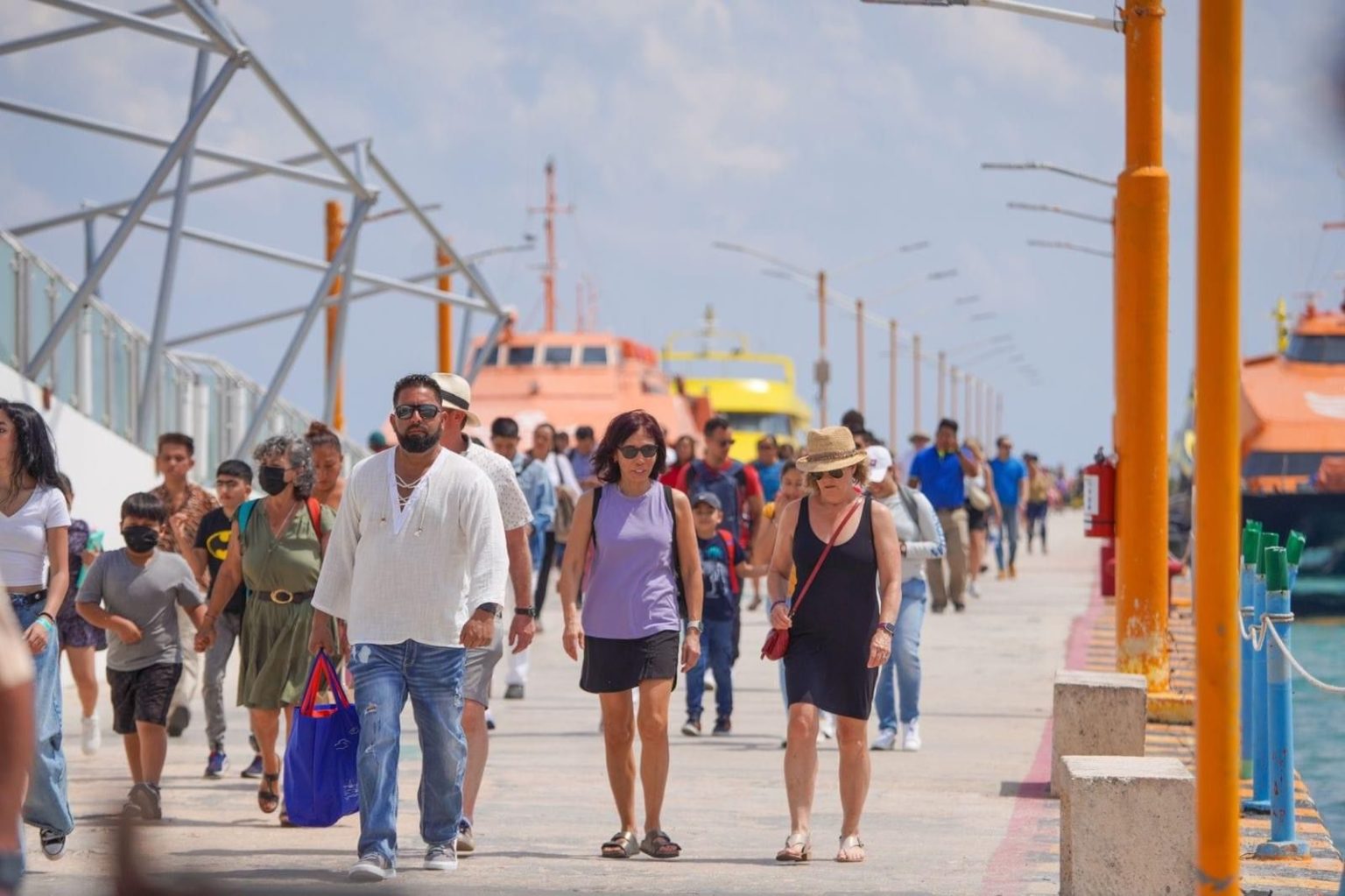 Alerta a viajeros no afecta al Caribe Mexicano, asegura Bernardo Cueto