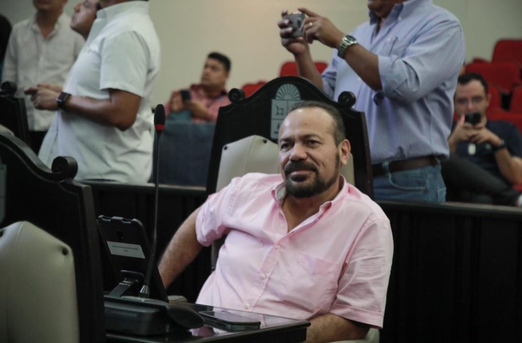 Diputados llamarán a comparecer a secretario de turismo