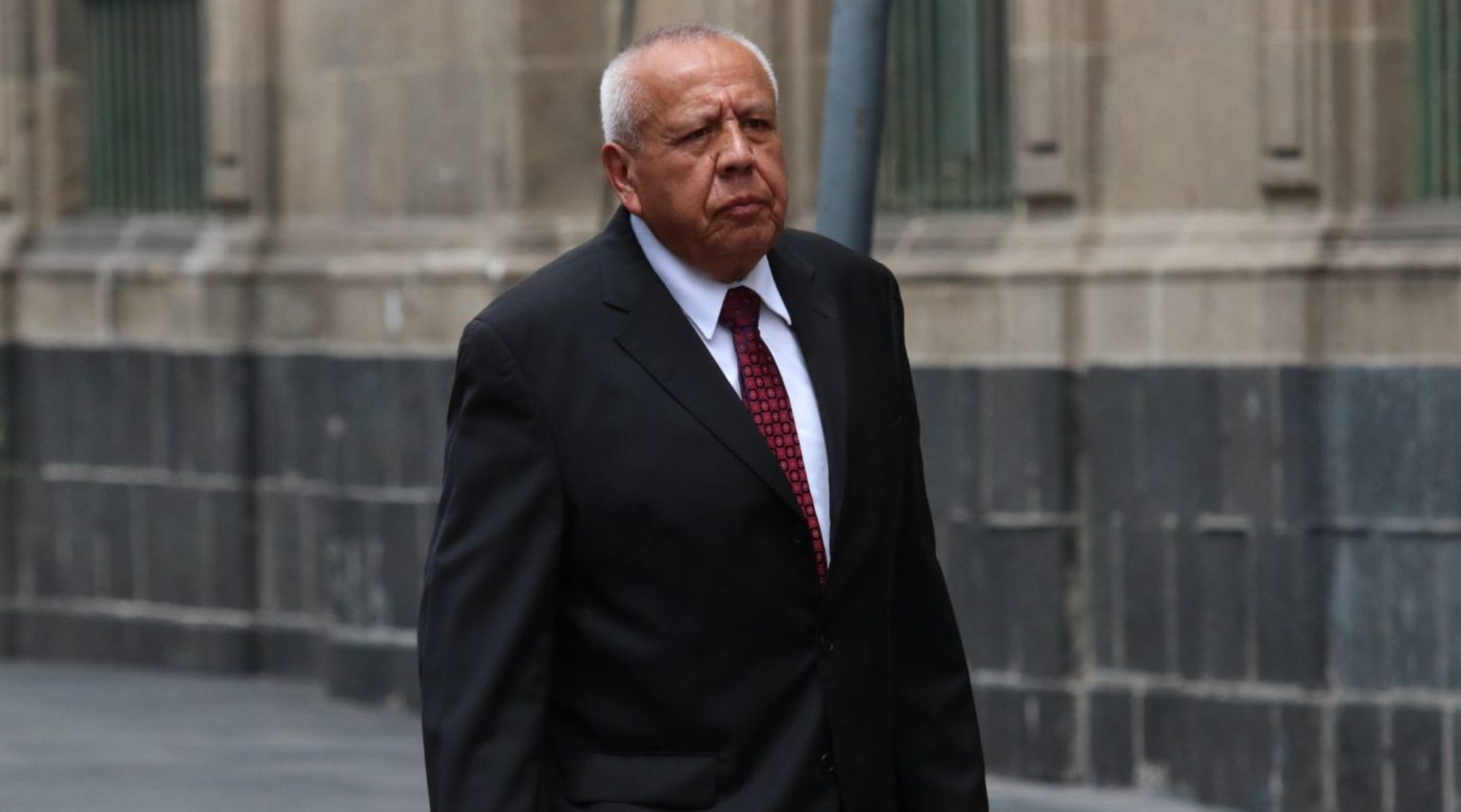 Francisco Garduño, ‘firme’ en INM hasta que no lo inhabiliten: Gobernación