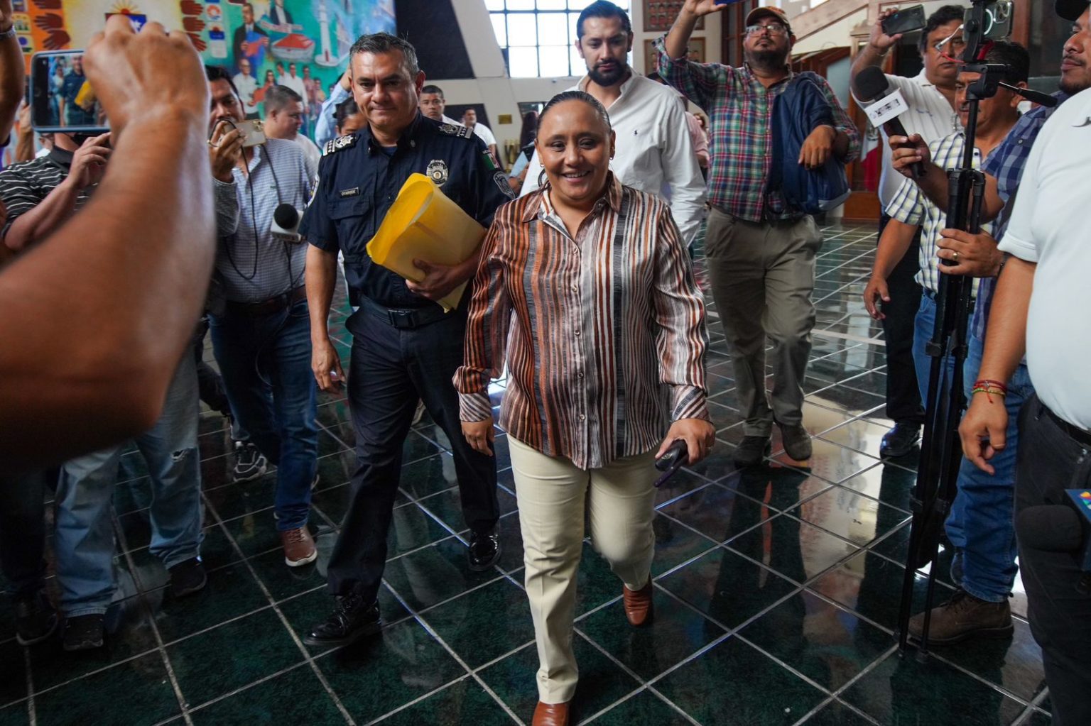 Gobierno de Mara Lezama entrega al Legislativo nueva Ley de Seguridad Ciudadana