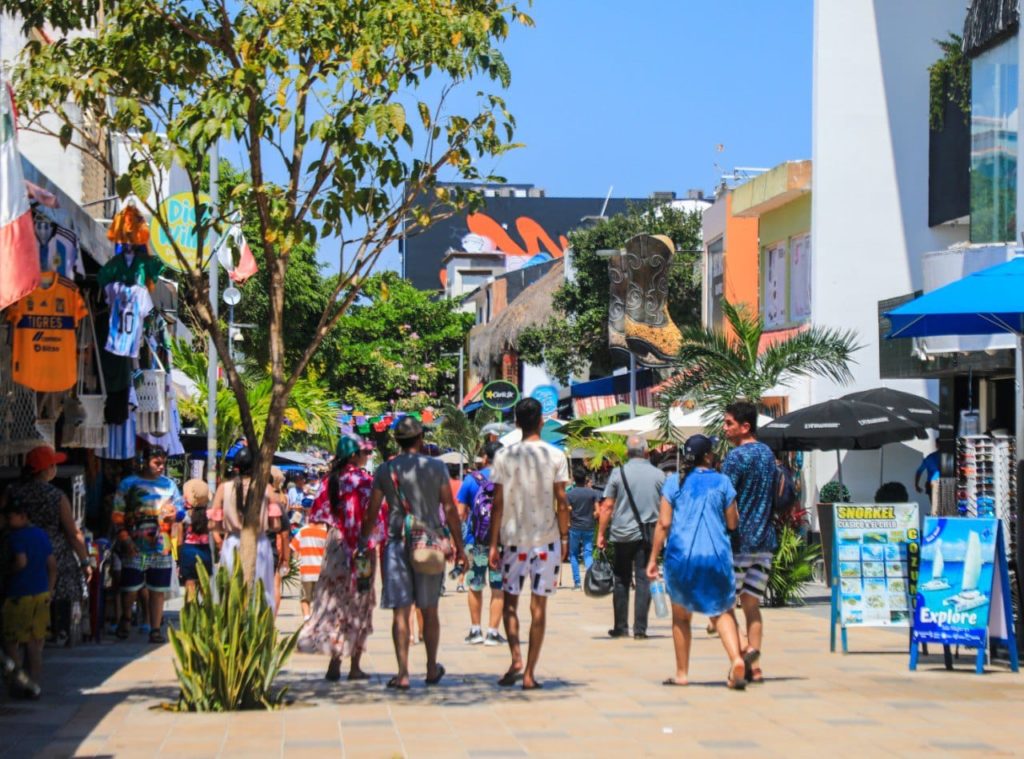 Playa del Carmen supera expectativas turísticas en Semana Santa