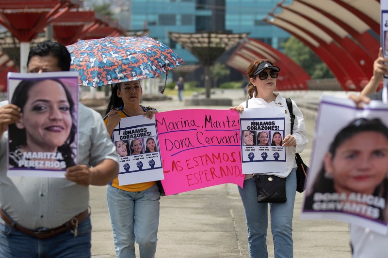 Familiares de desaparecidas protestan en Nuevo León para exigir resultados - familiares-de-desaparecidas-protestan-en-nuevo-leon-para-exigir-resultados-3-1024x683