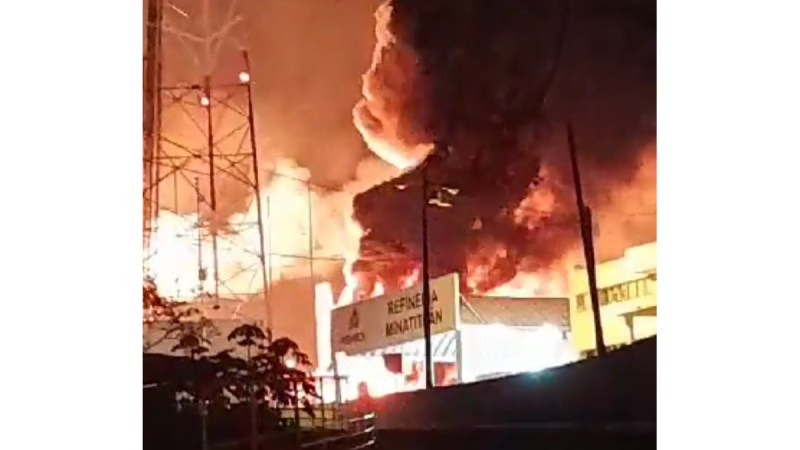 Incendio en la Refinería Lázaro Cárdenas de Minatitlán, en Veracruz - Saber  Politico