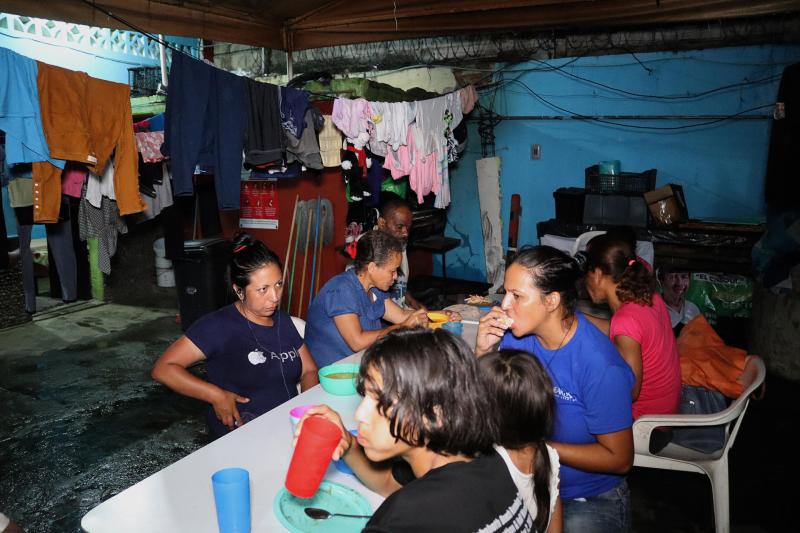 Albergues del sur de México ven aumento de hombres que migran solos con sus hijos - migrantes-migracion-hombres-solos-hijos-tapachula-chiapas-albergues-2-1024x683