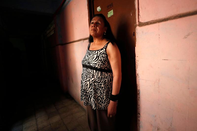 “Fue una guerra sucia contra nosotras”: abuelas trans mexicanas exigen reparación del daño: - nefi-abuelas-trans-1024x683