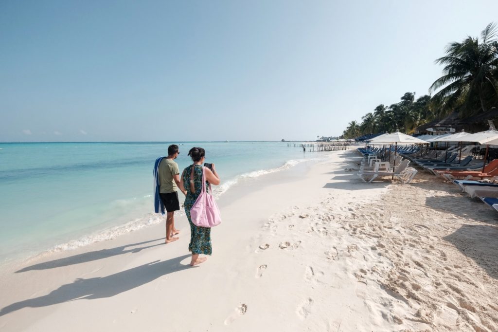 Quintana Roo espera recibir 1.8 millones de visitantes este verano, Cancún tiene el primer lugar en niveles de ocupación a nivel nacional
