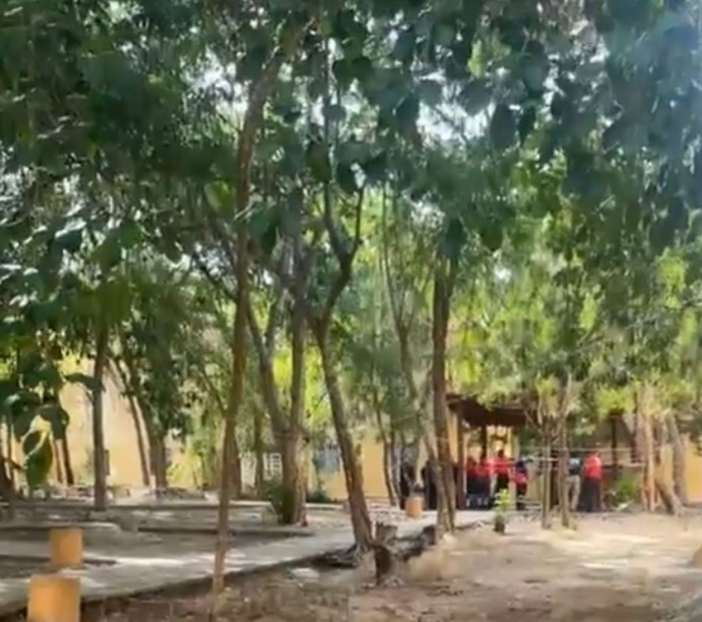 Policía de Cancún auxilia a mujer privada de su libertad