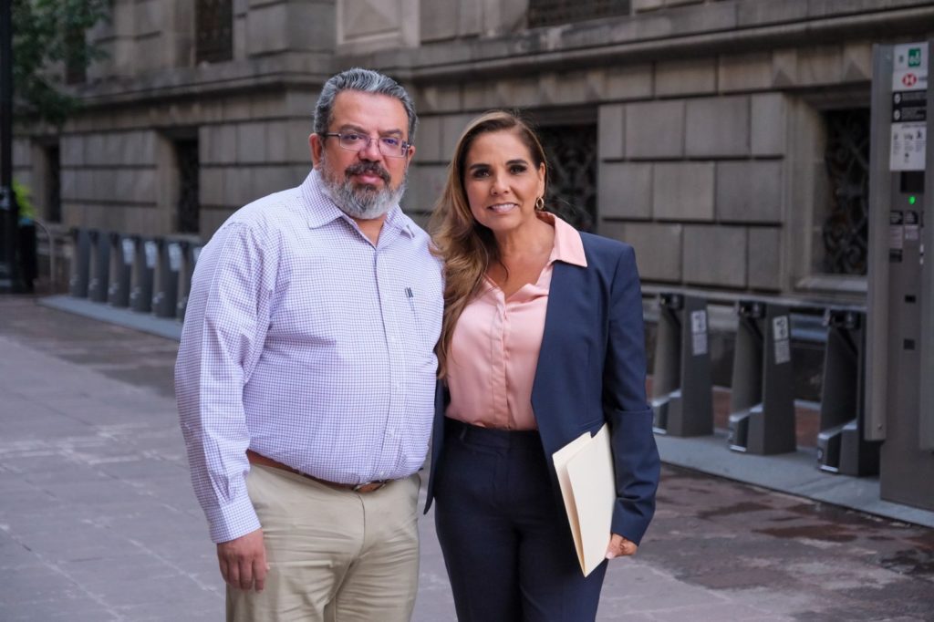 Mara Lezama gestiona ante SICT recursos para comunidades rurales