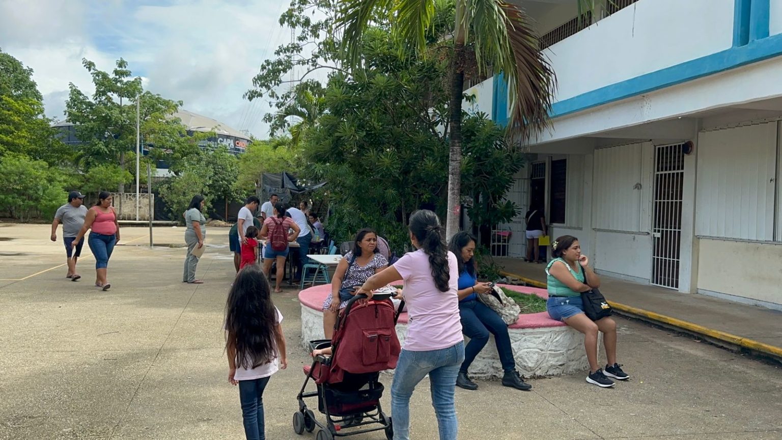 SON VOLUNTARIAS || Inscripción escolar no deberá se condicionada por la cuota escolar