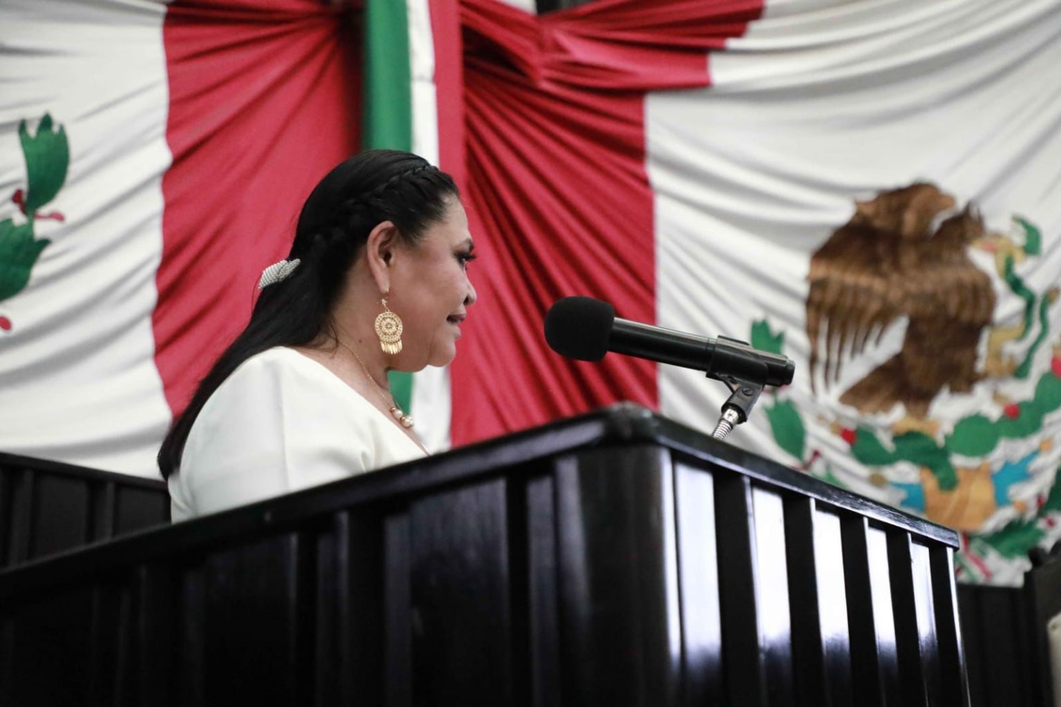 Apoyo legislativo a propuesta de Mildred Ávila para tipificar como delito la violencia con ácido