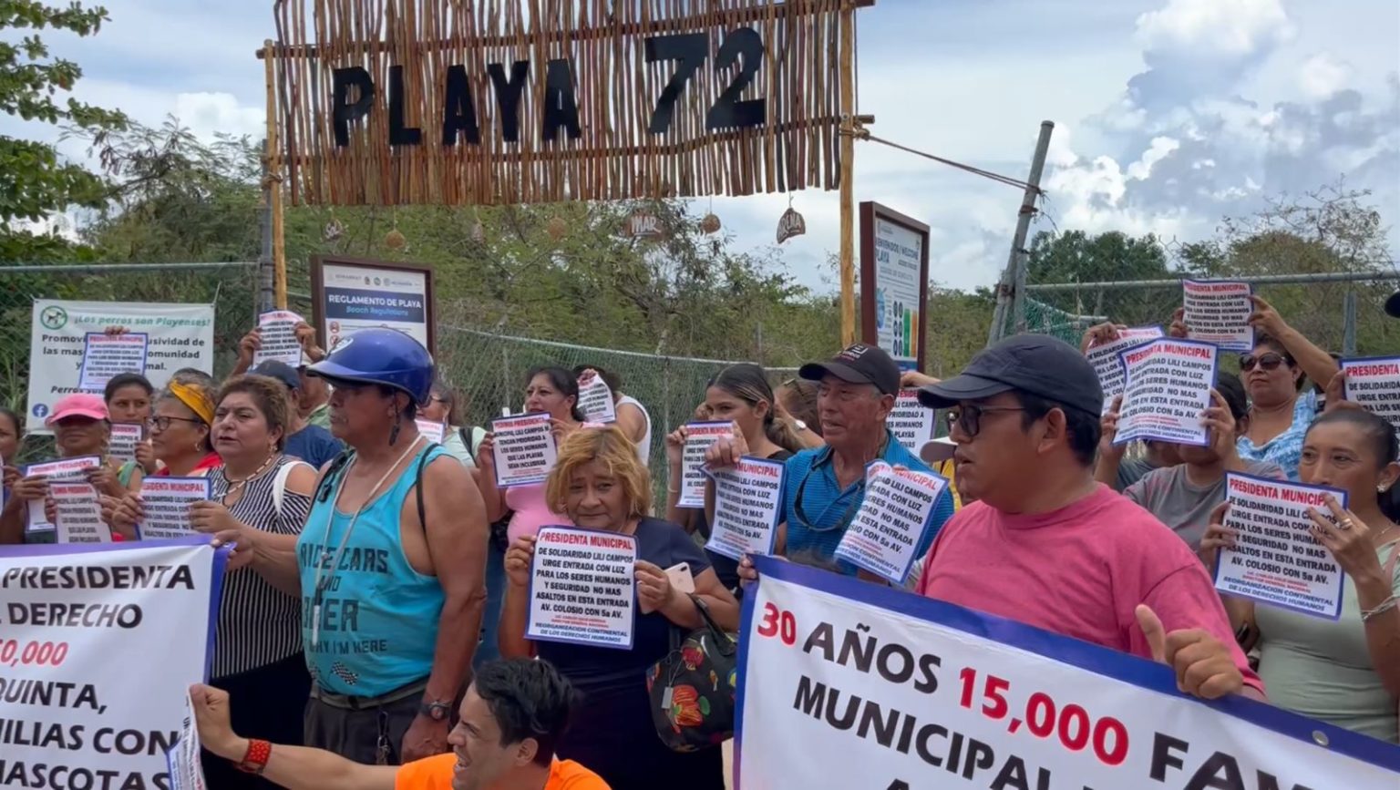 Pendientes las mesas de diálogo para tema de playa para mascotas