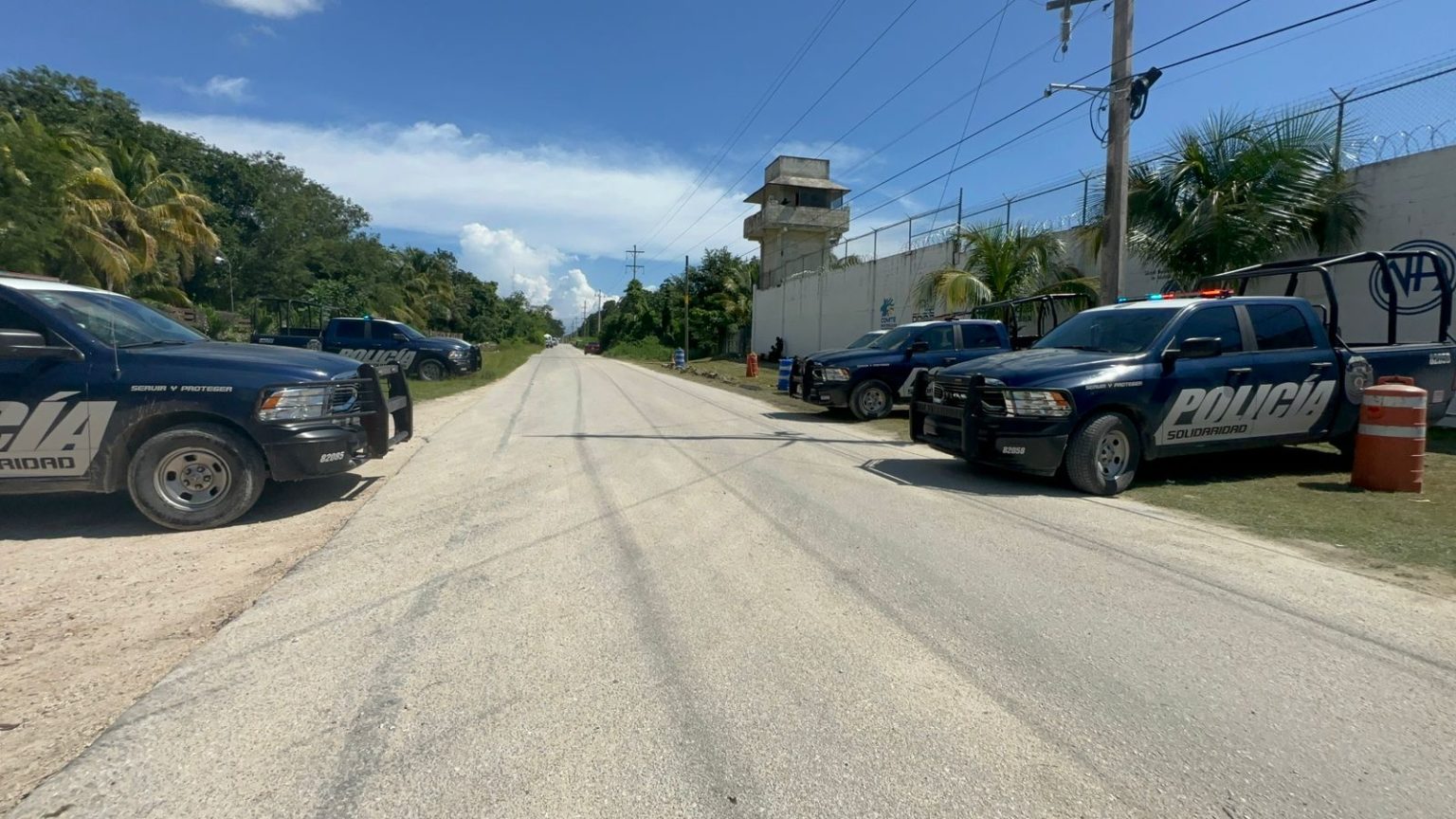 CUERDA DE REOS EN PLAYA DEL CARMEN || Trasladan a 50 personas privadas de su libertad a cárceles federales