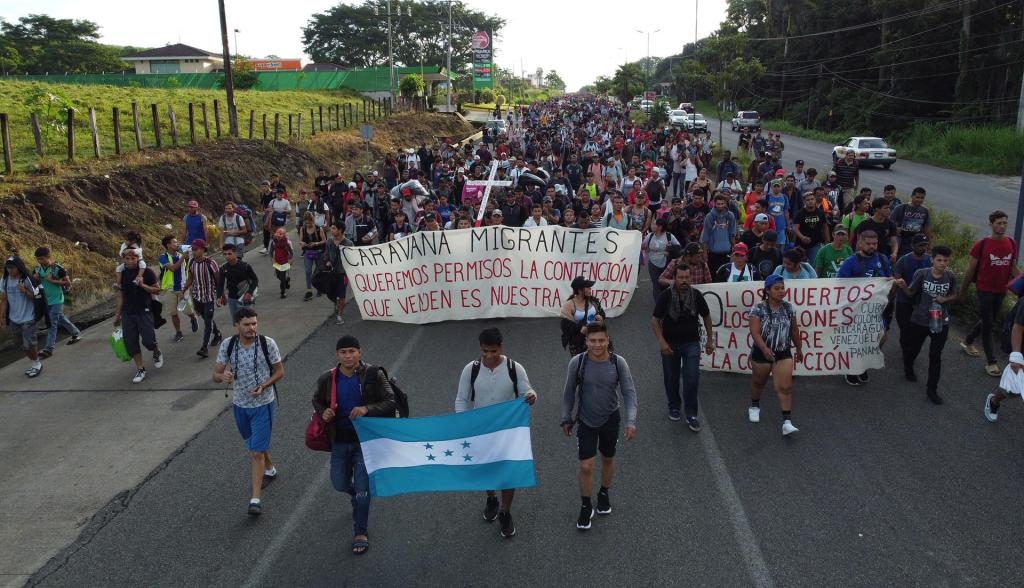 Unos 7 mil migrantes salen en caravana desde Chiapas - caravana-migrantes-migracion-tapachula-chiapas-3-1024x588