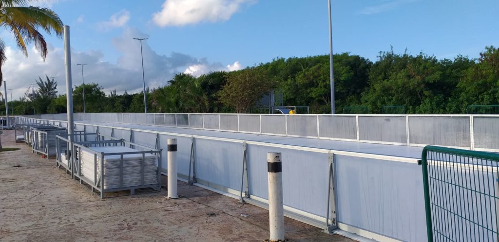 Casi lista pista de hielo en Malecón Tajamar