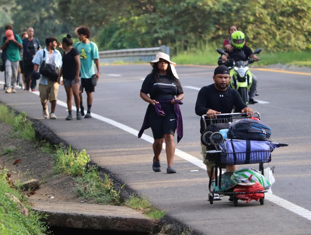 Caravana migrante se desintegra en Chiapas tras más de 10 días de recorrido - caravana-migrante-que-se-disolvio-en-chiapas-1024x775