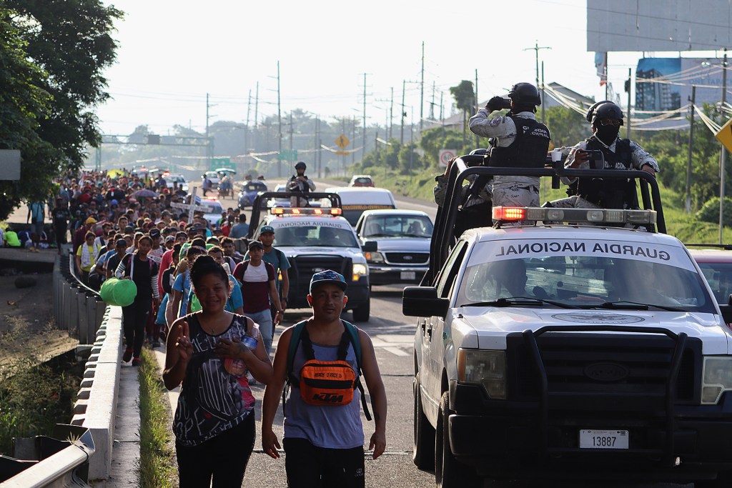 Más de mil 200 migrantes salen de Tapachula para unirse a la caravana más numerosa del año - mas-de-mil-200-migrantes-salen-de-tapachula-para-unirse-a-la-caravana-mas-numerosa-del-ano-3-1024x683