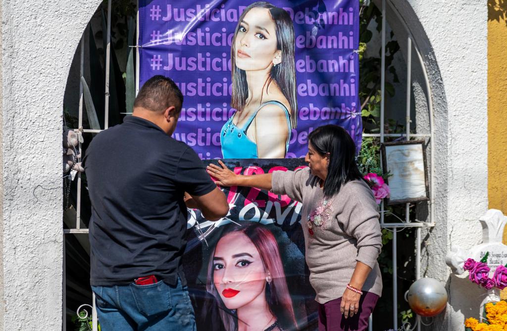 Padres de la joven Debanhi Escobar exigen justicia este Día de Muertos - mario-escobar-dolores-bazaldua-debanhi-escobar-2-1024x669