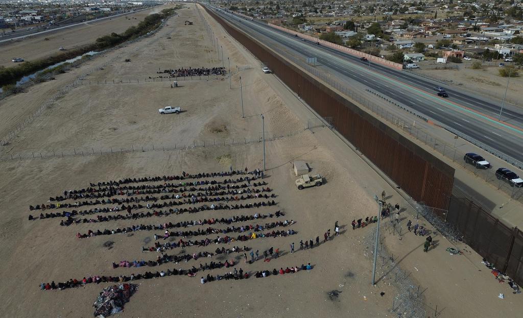 Nueva ley antimigrantes de Texas provoca miedo en Ciudad Juárez - ciudad-juarez-frontera-mexico-eeuu-migrantes-migracion-texas-3-1024x623