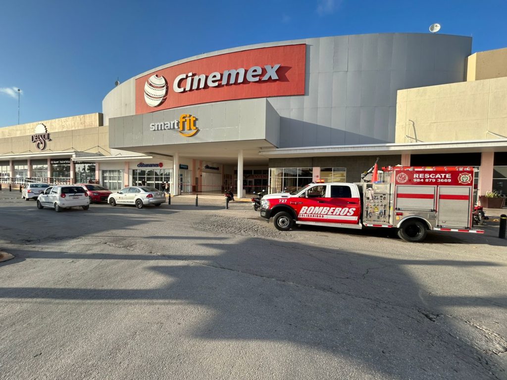 Desalojan Centro Maya del Playa del Carmen por fuga de gas