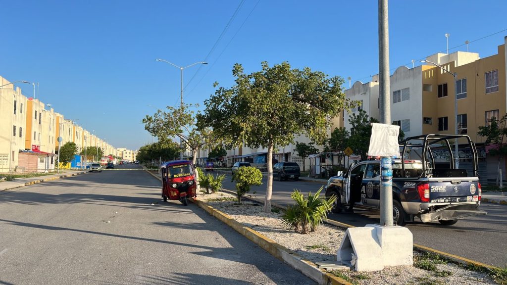 Intentan ejecutar a un mototaxista en Cielo Nuevo de Cancún