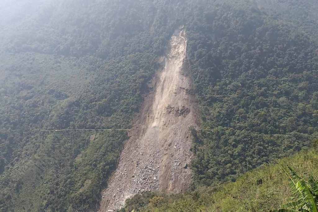 Veracruz Mixtla de Altamirano derrumbe cerro