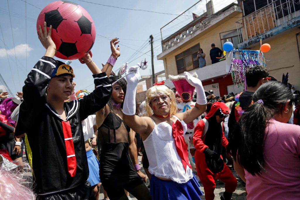 El 'Carnaval de Las Locas', una tradición que perdura en Puebla - el-carnaval-de-las-locas-una-tradicion-que-perdura-en-puebla-3-1024x683