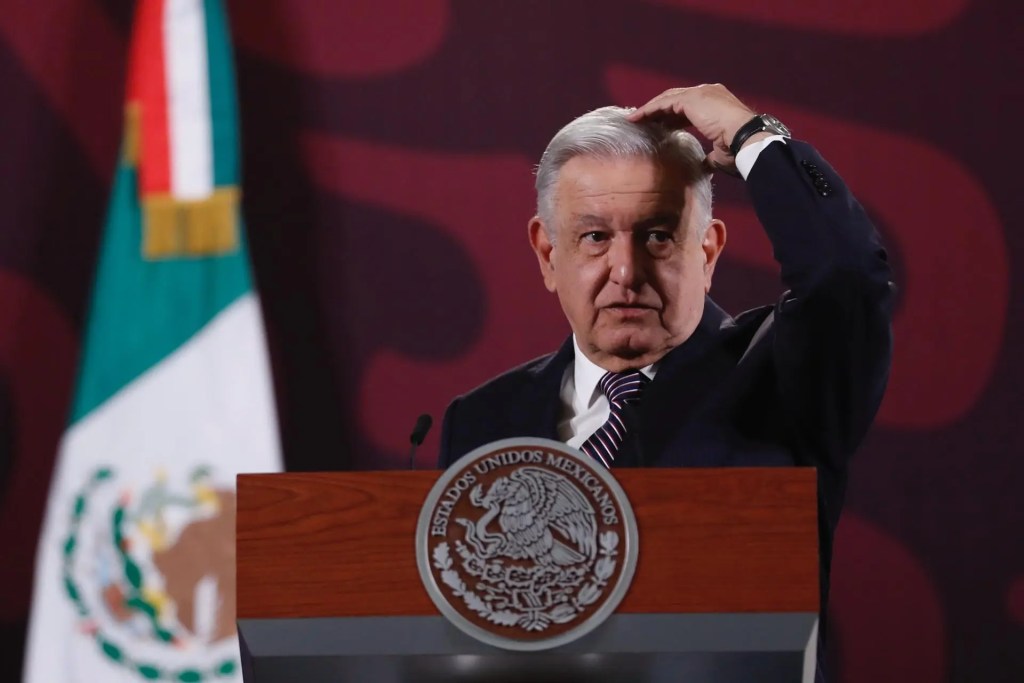 AMLO López Obrador funcionarios ProPública