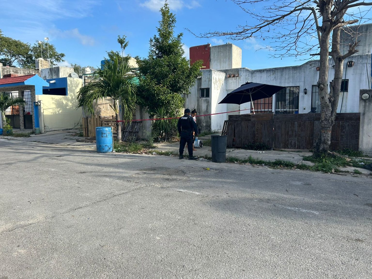 Alertan olores fétidos del fallecimiento de vecino de Villas del Sol