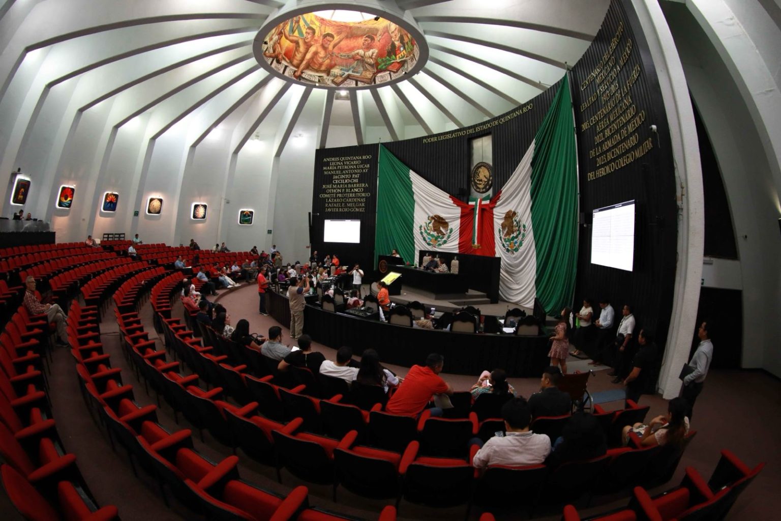 Modifica XVII Legislatura integración de las Comisiones Ordinarias