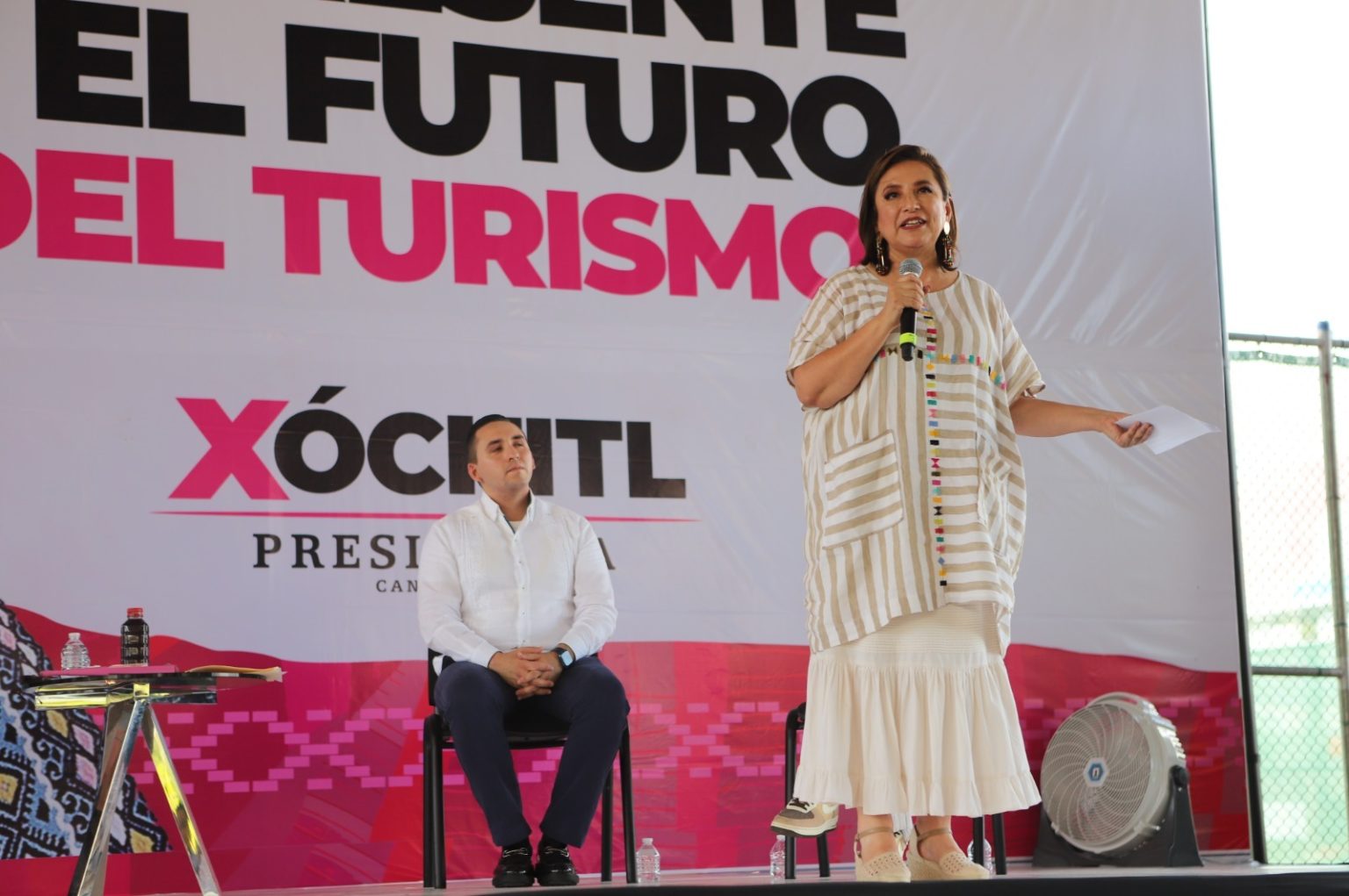Xóchitl Gálvez presenta propuestas para impulsar el turismo y el desarrollo en México