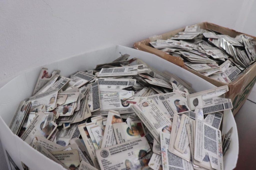 INE Quintana Roo destruye más de 30 mil credenciales para votar