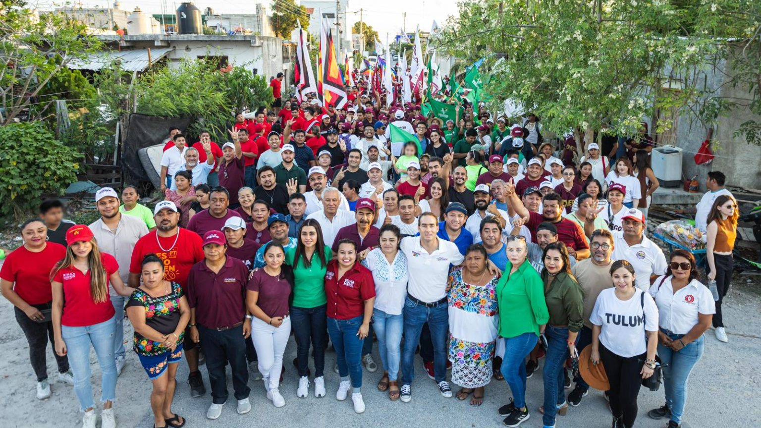 Akumal será parte de la Transformación en Tulum: Diego Castañón visita a familias y escucha sus necesidades