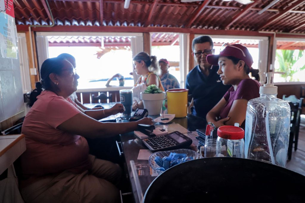 Continuaremos mejorando la infraestructura turística para fortalecer la economía del municipio de la Transformación y la Esperanza: Yensunni Martínez