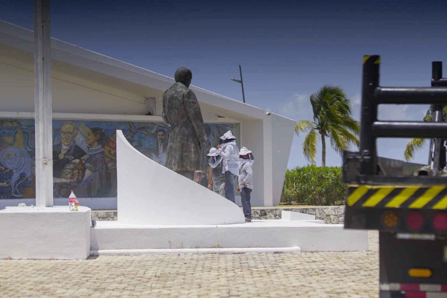 Anuncia Congreso de Quintana Roo resguardo de estatua de Andrés Quintana Roo