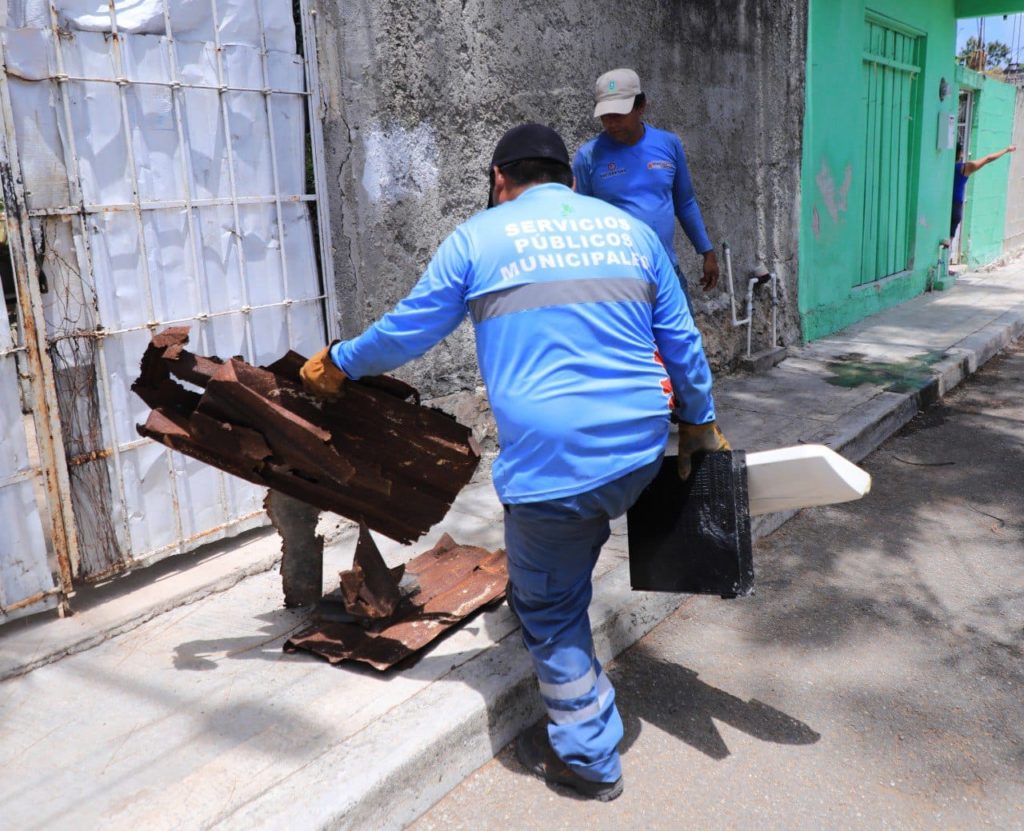 Programa de descacharrización llega a colonia Ejido