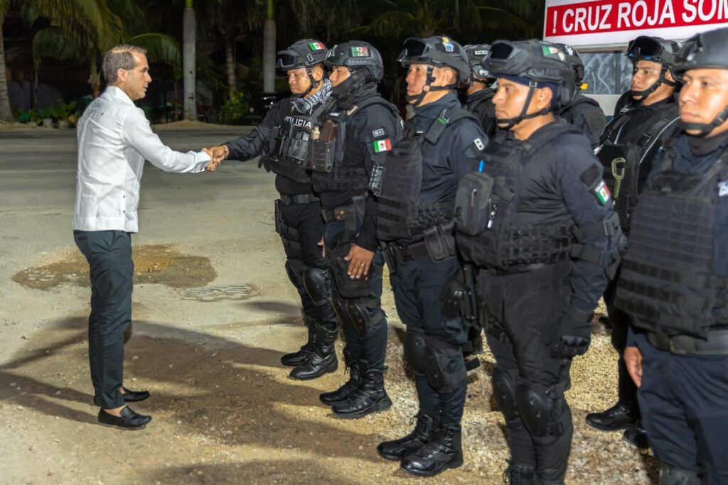 CAMBIO DE MANDO POLICÍAL: Ratifica Diego Castañón su compromiso constitucional con la seguridad de Tulum