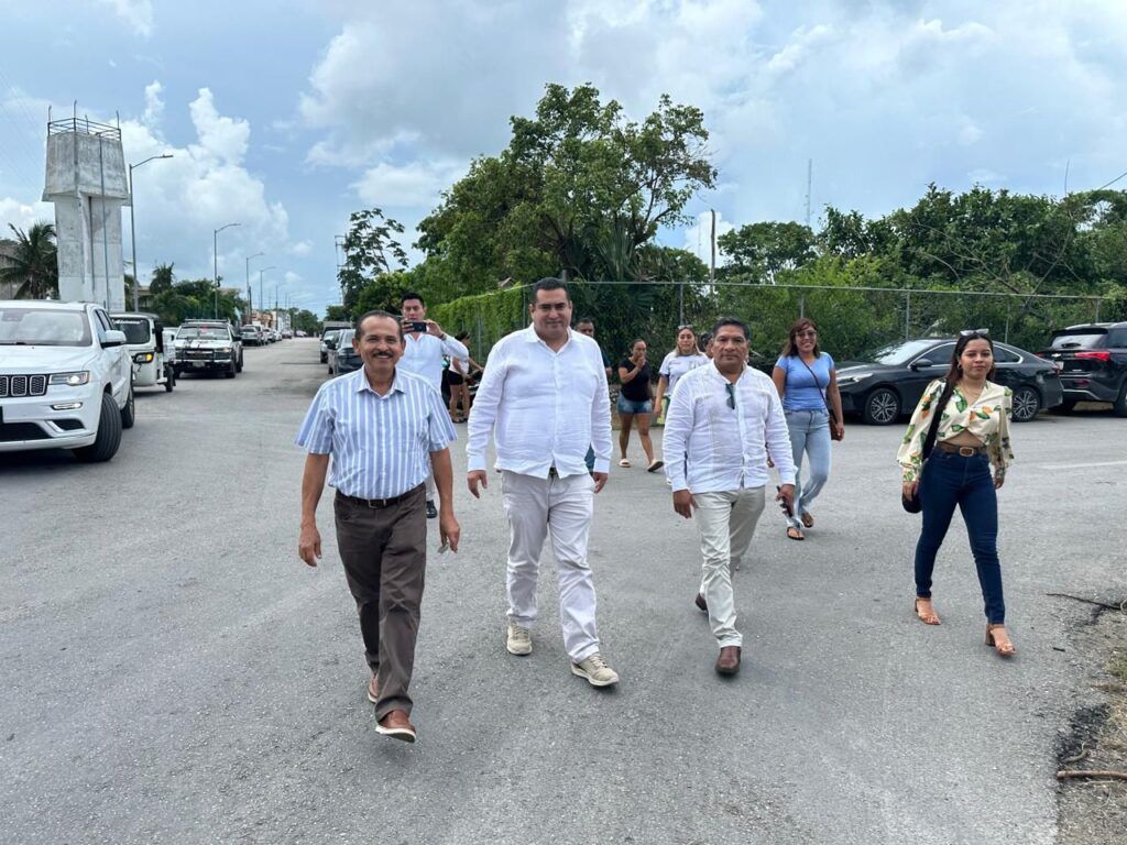 Delimitan predio del IMSS en Puerto Aventuras para prevenir ocupación ilegal