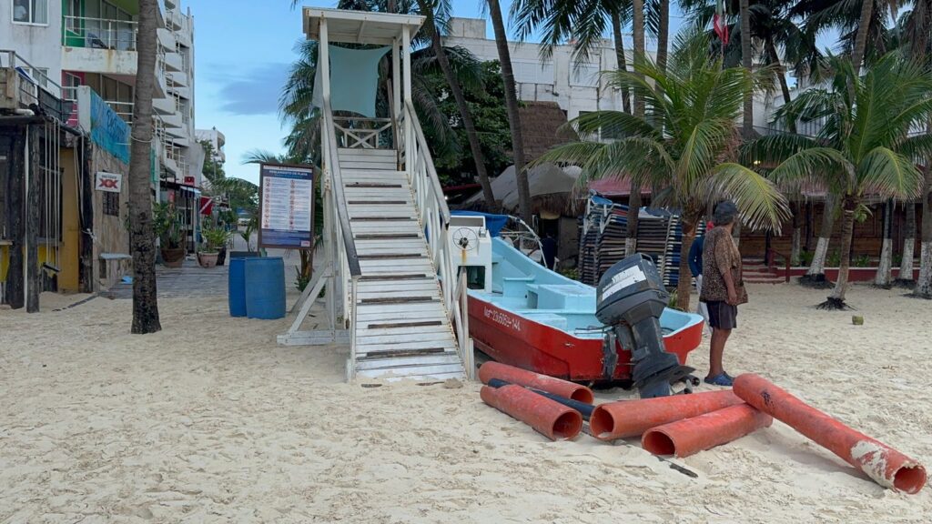 Protección Civil planea adquirir 10 torres de guardavidas para mejorar la seguridad en playas